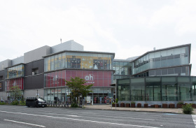 トナリエつくばスクエア