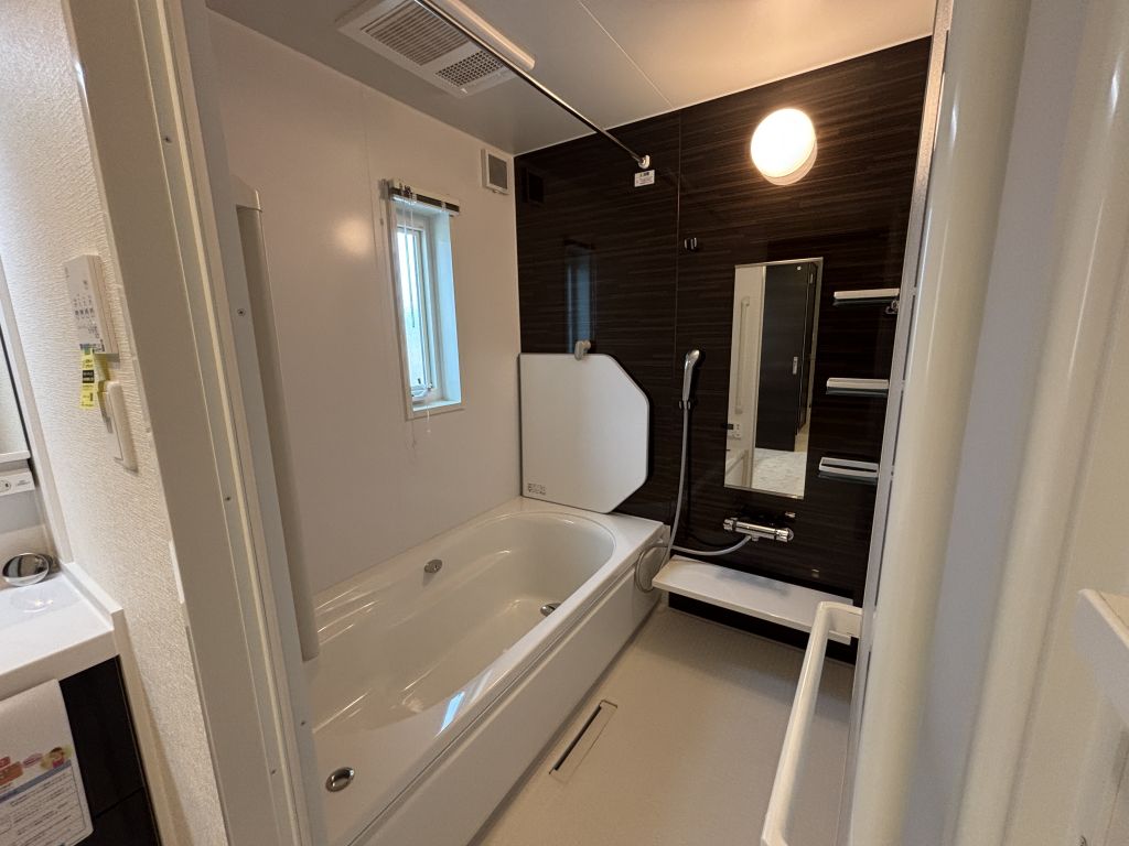 No.25/一日の疲れを癒してくれる浴室(25年8月撮影) No.25浴室