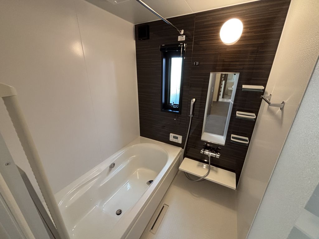 No.27/一日の疲れを癒してくれる浴室(25年8月撮影) No.27浴室