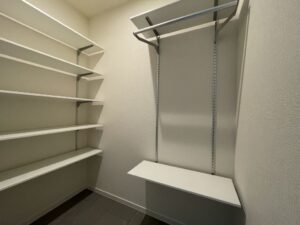 スマートハイムシティ川尻Ⅳ_No3土間収納