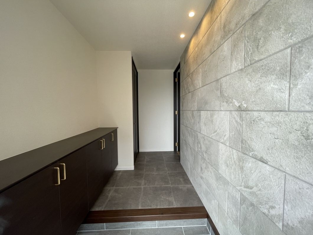 No.2/玄関(25年7月撮影) No.2玄関