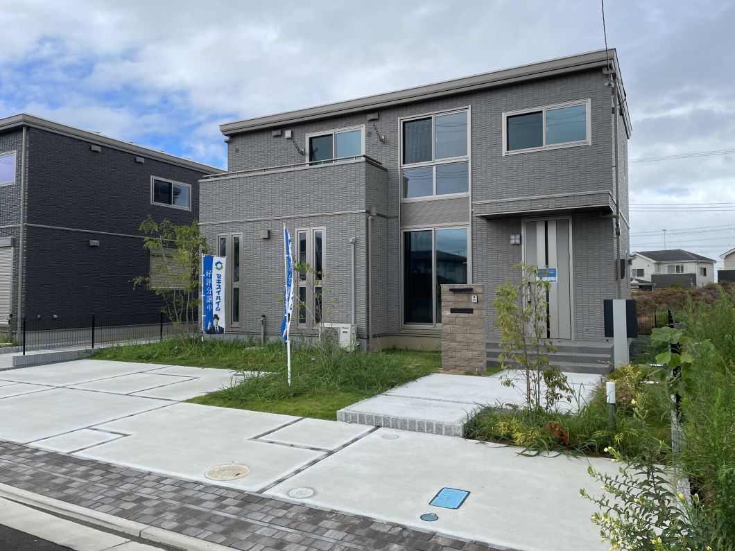 No.5/外観(2025年8月撮影) No.5外観