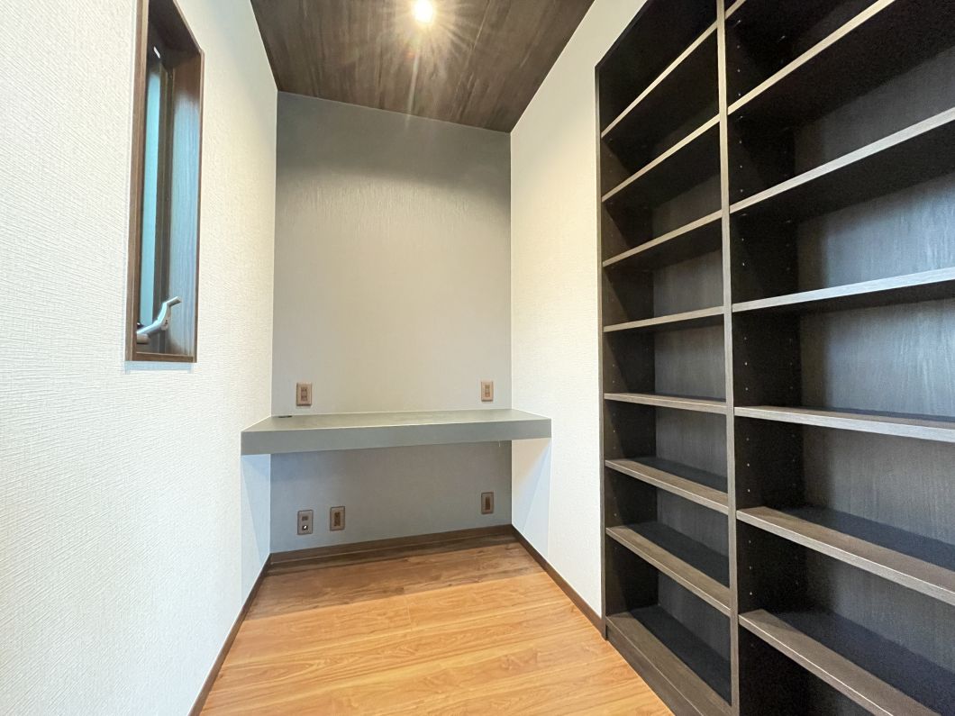 No.5/書斎(2025年8月撮影) No.5書斎