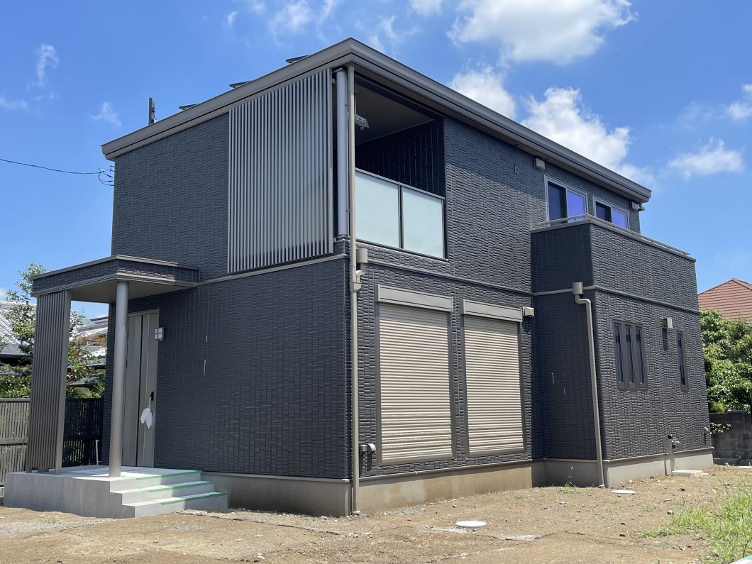 No.9/外観:外構工事が着々と進んでいます(25年7月撮影) No.9外観