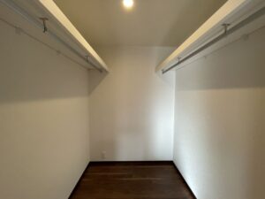 スマートハイムプレイス千波ⅤNo1_ウォークインクローゼット