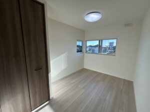 スマートハイムプレイス平泉東No1_洋室①