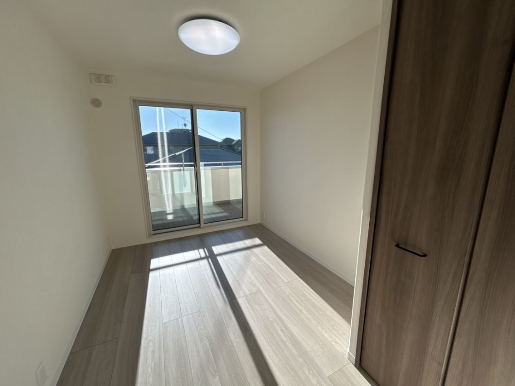 スマートハイムプレイス平泉東No1_洋室②