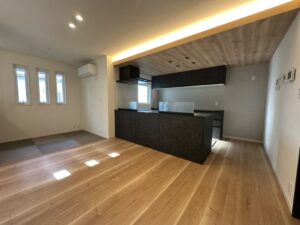 スマートハイムプレイス中館ⅡNo4_ダイニング