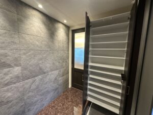 スマートハイムプレイス中館ⅡNo4_玄関ホール