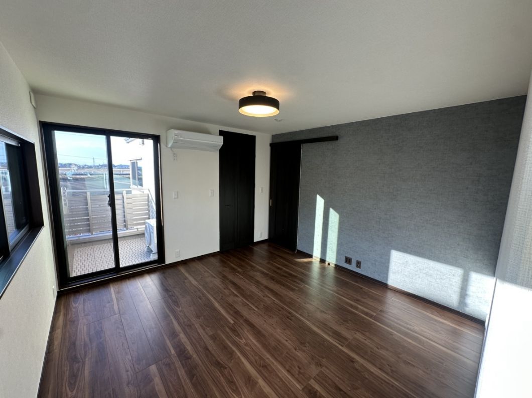 スマートハイムプレイス中館ⅡNo4_主寝室