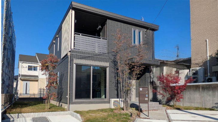 サムネイル：スマートハイムプレイス中舘Ⅱ〈1戸〉