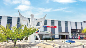 つくばエクスプレス「万博記念公園」駅