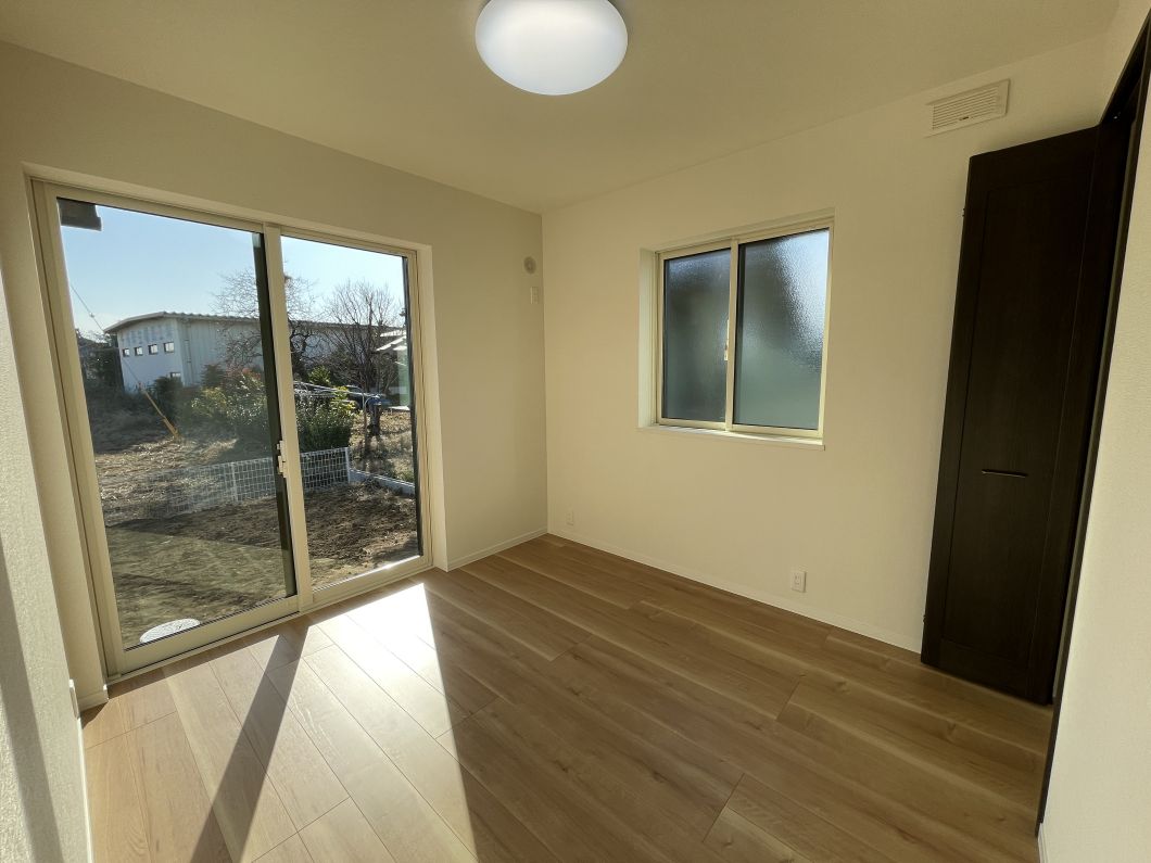 スマートハイムプレイス古河市上辺見ⅡNo3_寝室②