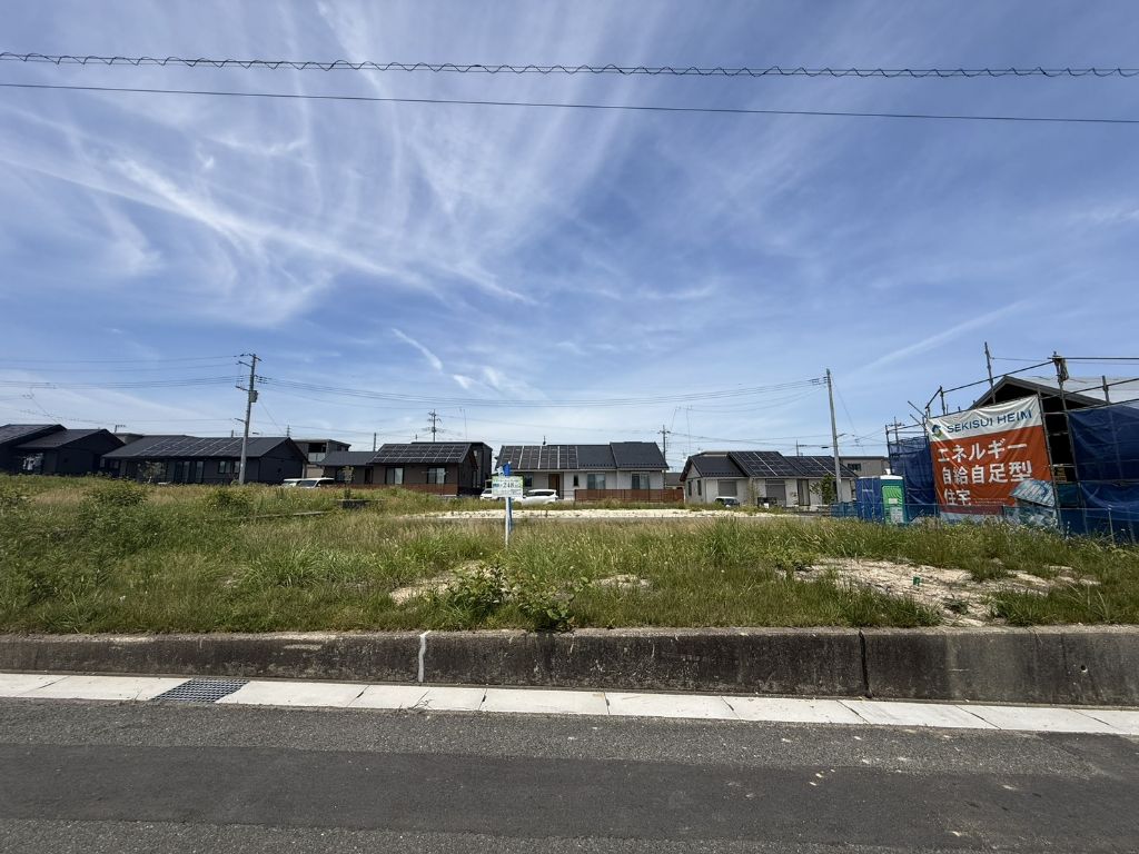 No.10/スーパーも近く買い物に便利な立地です(26年6月撮影) スマートハイムシティ川尻Ⅴ_No.10