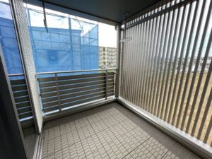 No.5／バルコニー