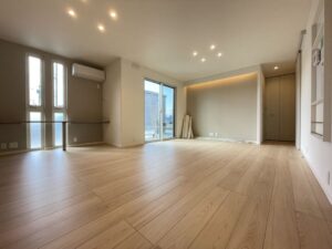 No.8／リビングダイニング