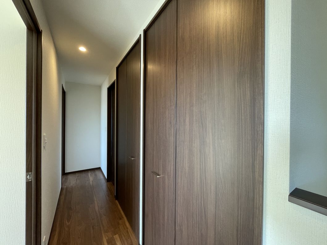 水戸市見川町分譲地No10_2Fホール収納