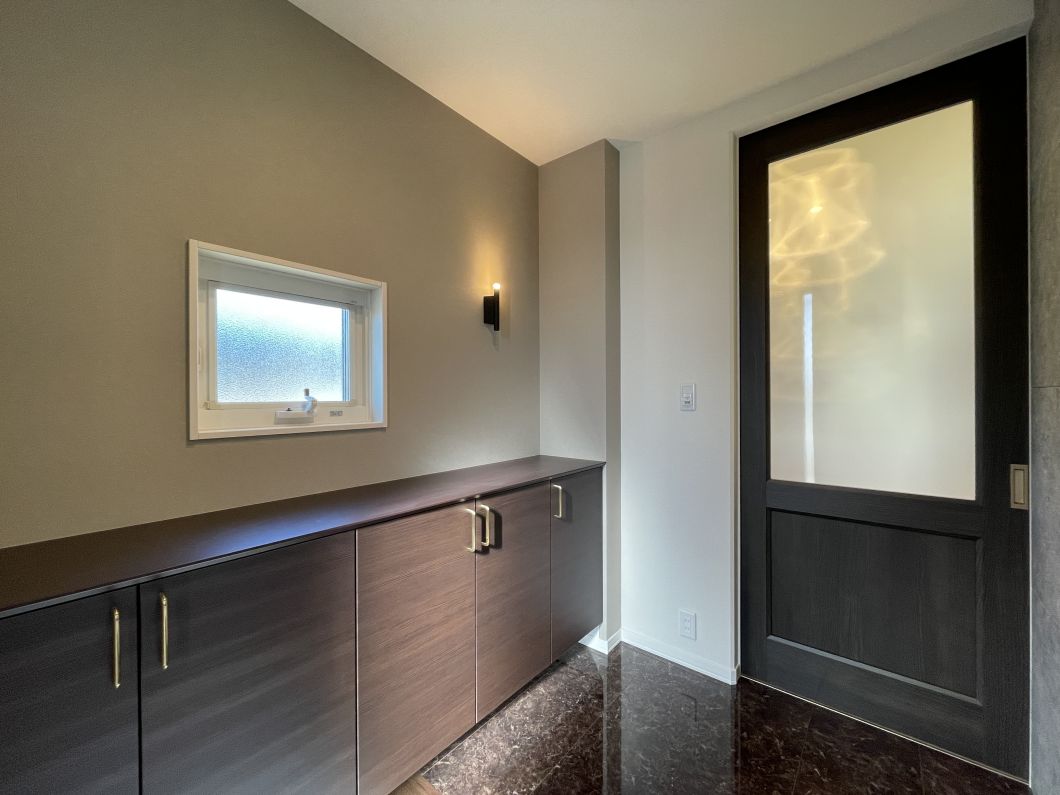 No.10 玄関ホール(26年1月撮影) 水戸市内原町No10_玄関ホール