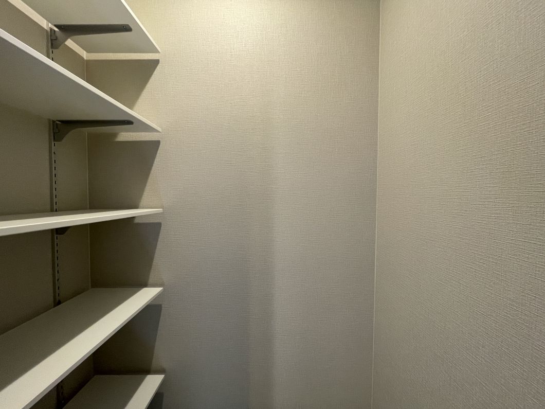 スマートハイムプレイス大角豆C号棟_シューズクローゼット