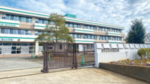 乙戸小学校