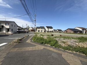 スマートハイムプレイス高鈴町_前面道路