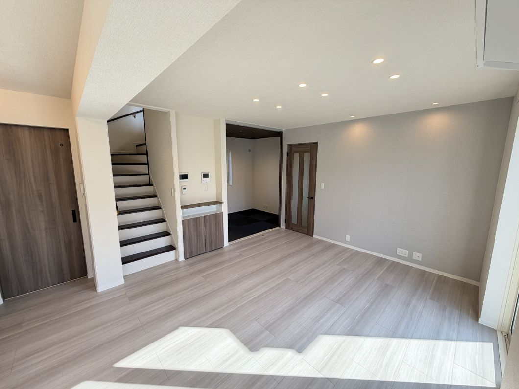 スマートハイムプレイス筑西市花の前No4_リビング