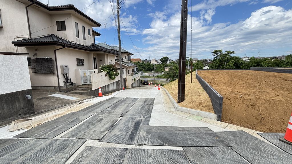 スマートハイムプレイス牛久Ⅲ_分譲地道路