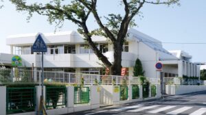栄光幼稚園