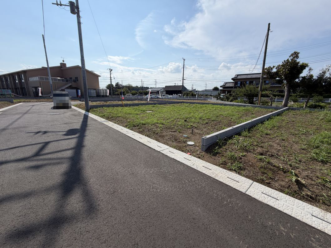 No.5/前面道路現地写真(26年7月撮影) スマートハイムプレイス茨城町長岡No.5-現地写真