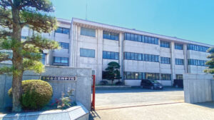 第四中学校